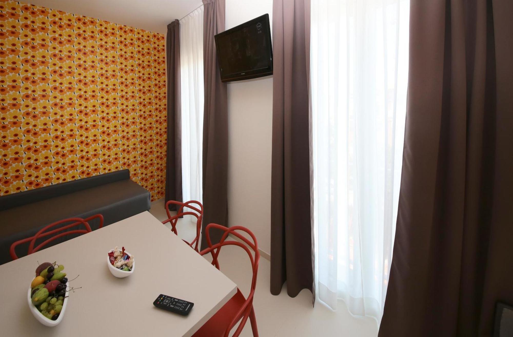 Hotel Cristallo Senigallia Habitación foto